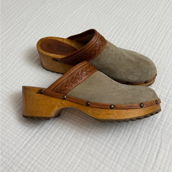 Faded Glory Shoes - Vintage 90’s Y2K Faded Glory Suede Leather Chunky Slip On Wooden Clogs Size 10